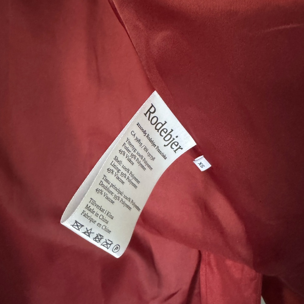Rodebjer Red Windbreaker Jacket - image 3